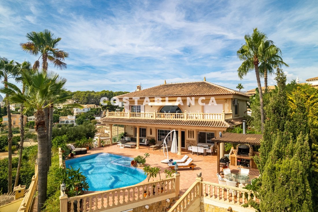 Villa in Benissa, Valencian Community, Spain 1 - 17946892