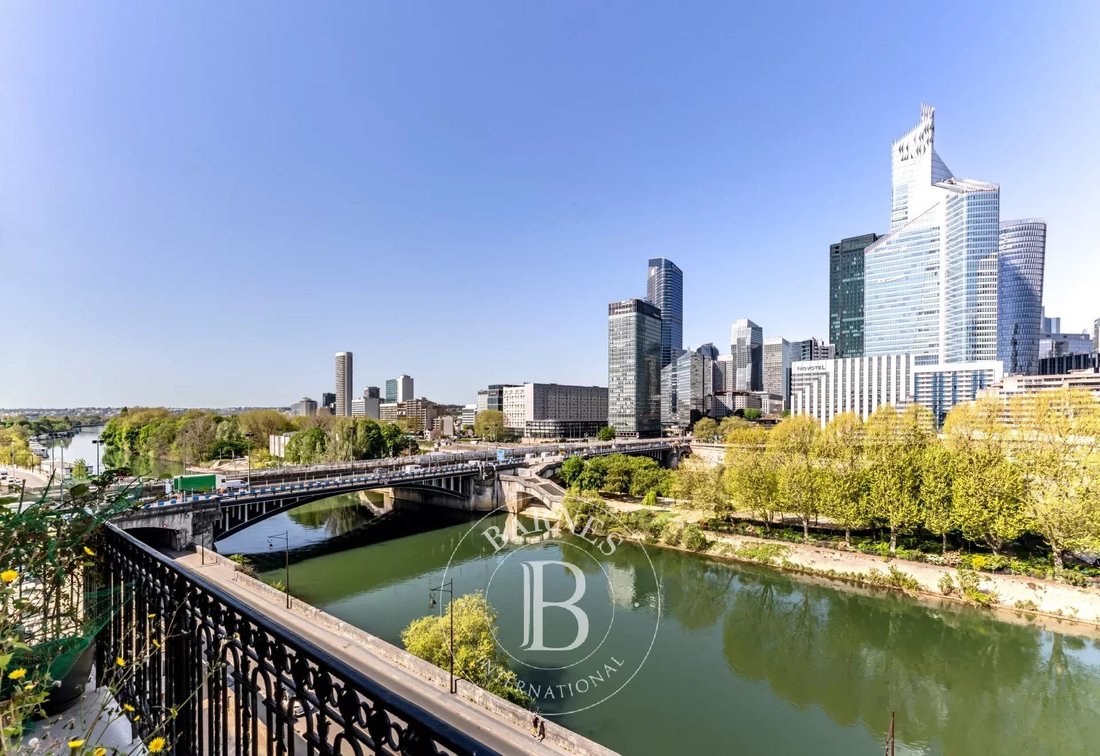 Apartamento en Gambetta, Courbevoie, Francia 1 - 18232671