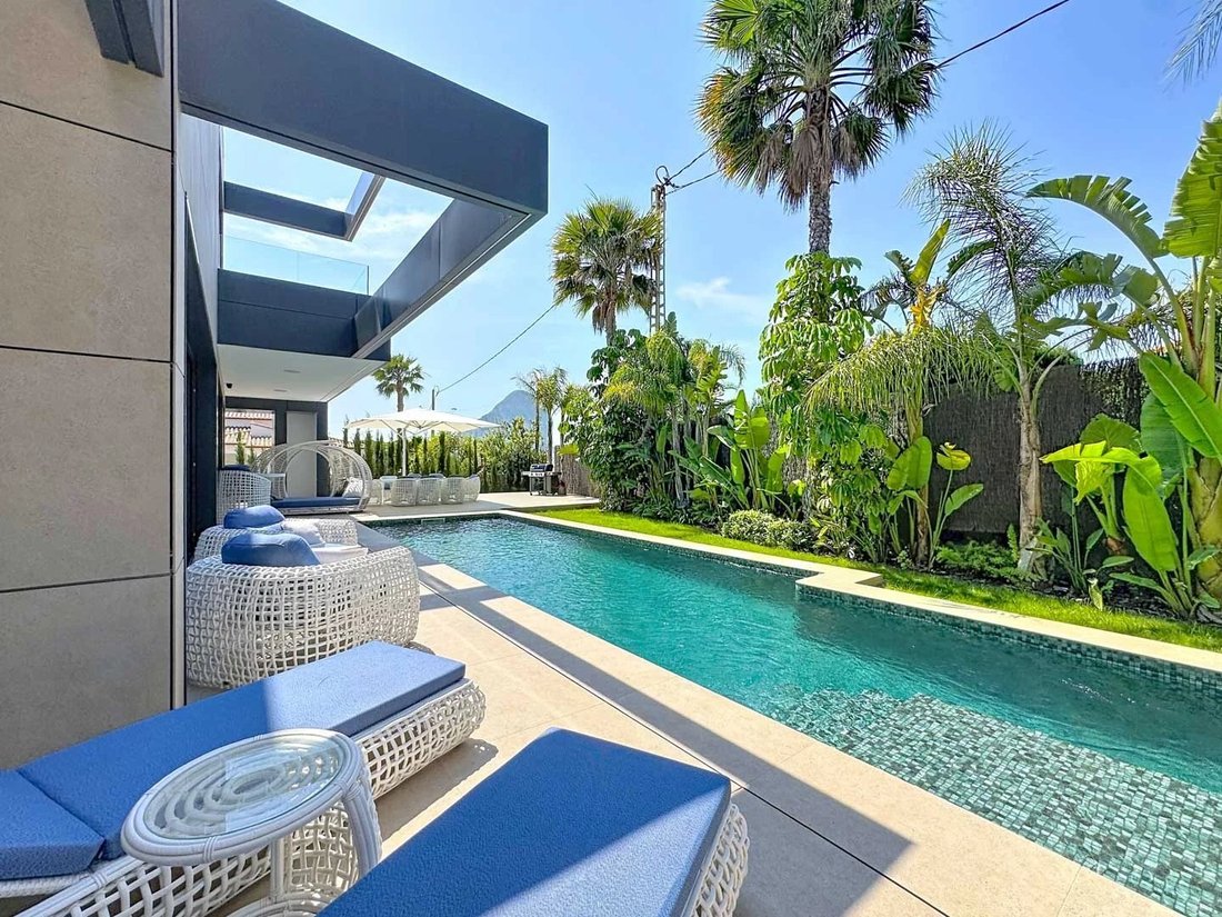 Villa in Calp / Calpe, Valencian Community, Spain 5 - 18232646