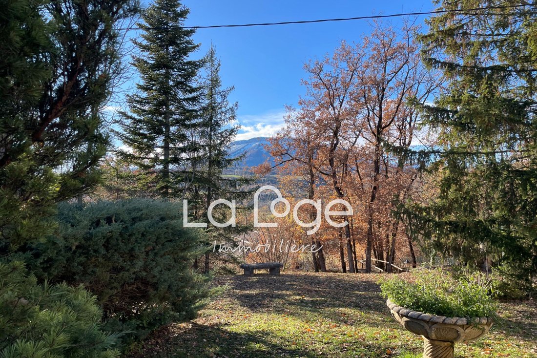 Villa in Gap, Provence-Alpes-Côte d'Azur, France 2 - 18223756