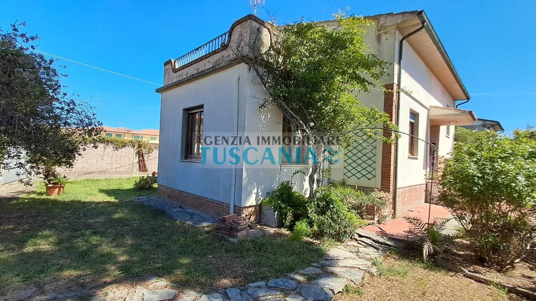 House in Marina di Cecina, Cecina, Tuscany 1 - 17294094