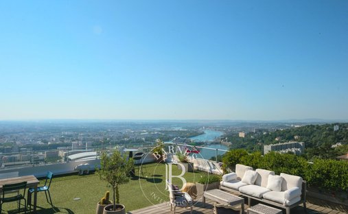 Apartment in Sainte-Foy-lès-Lyon, Auvergne-Rhône-Alpes, France 1