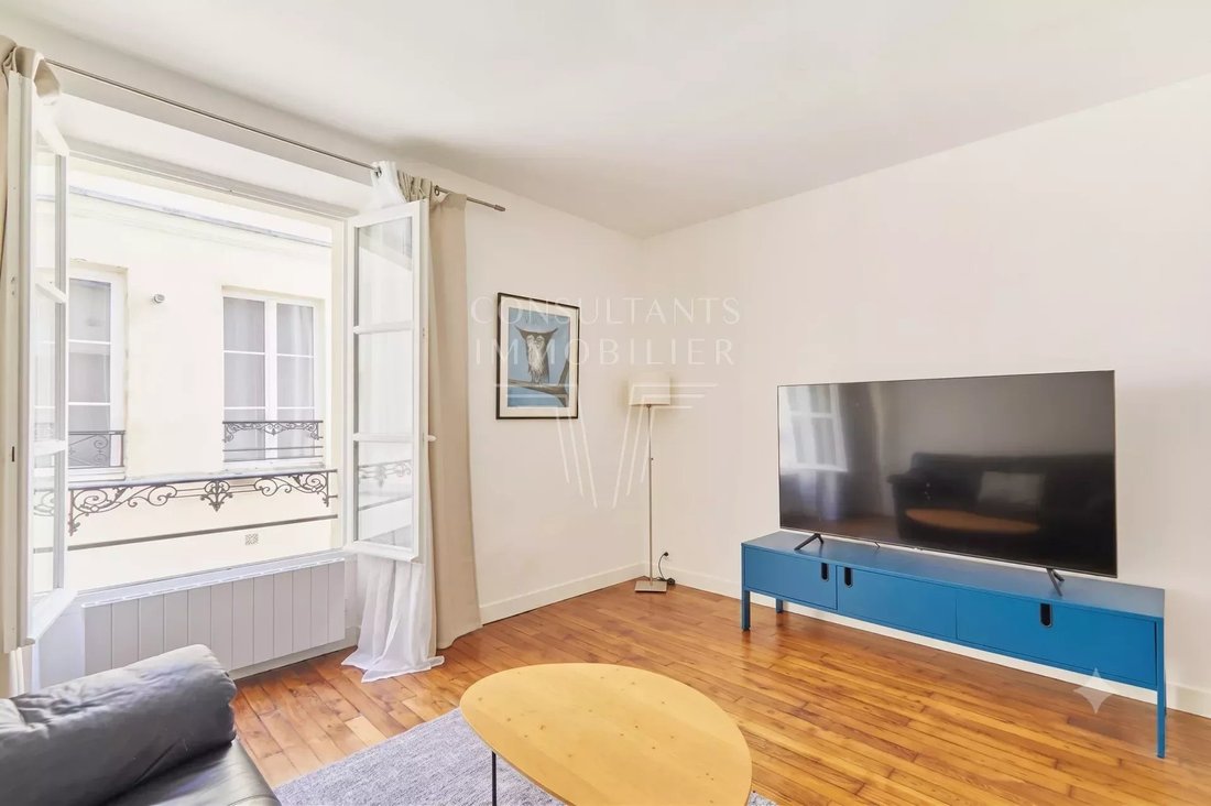 Apartment in Gros Caillou, Paris 7e Arrondissement, Paris 4 - 18224276