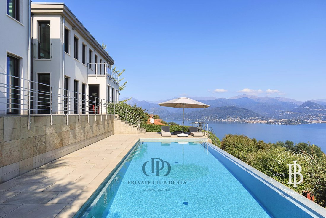 Villa in Stresa, Piedmont, Italy 1 - 15293505