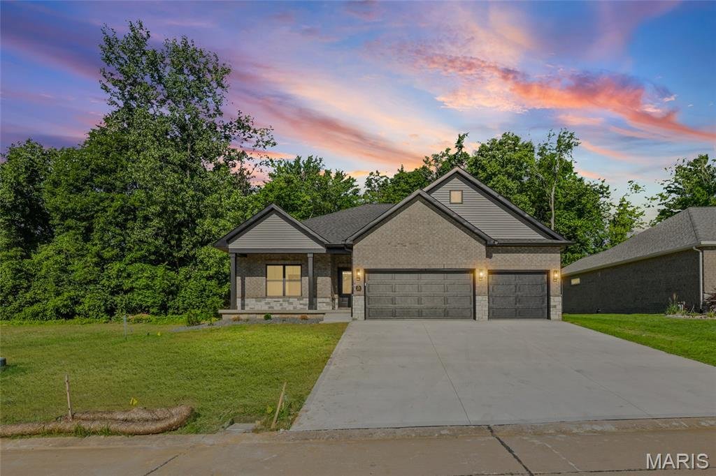 House in Maryville, Illinois, United States 2 - 18225393