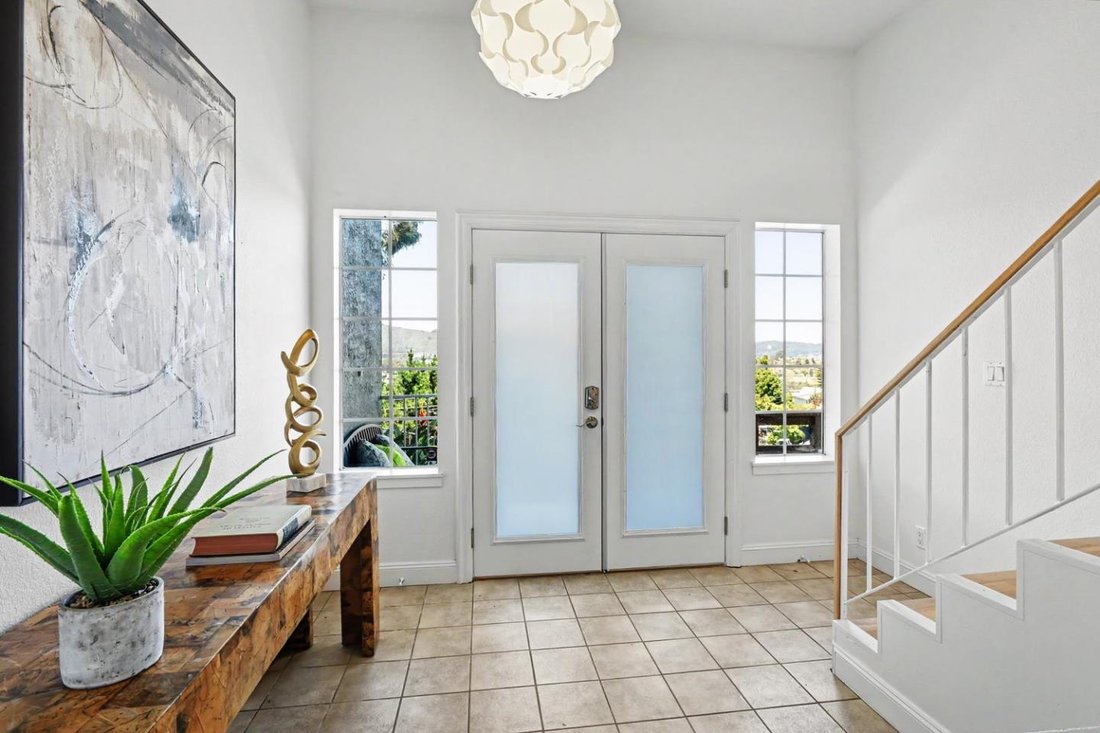 House in Brisbane, California, United States 3 - 18229833