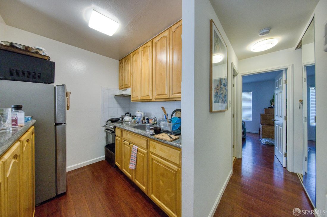 San Francisco, California, United States 3 - 18226284