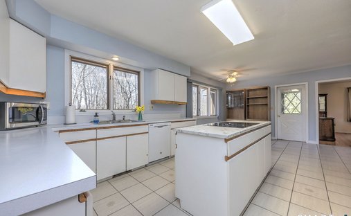 House in Orange, Connecticut, United States 1