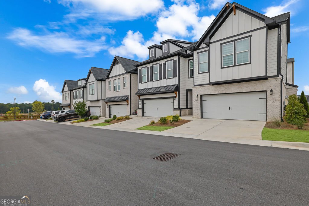 Townhouse in Cumming, Georgia, United States 3 - 18226077