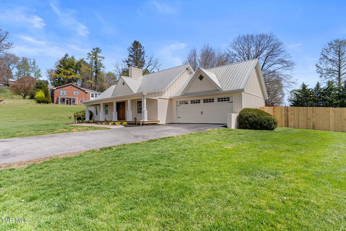 House in Meadowview, Virginia, United States 2 - 18225934
