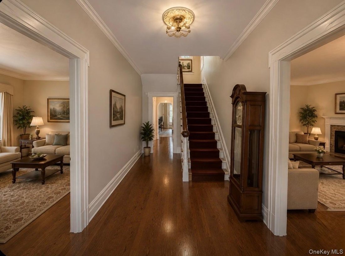 House in Baldwin, New York, United States 5 - 18049380
