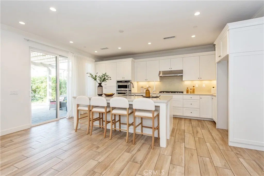 Condo in Irvine, California, United States 5 - 17278417
