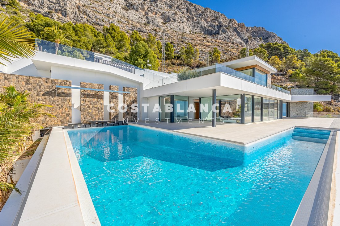 Villa in Zona de Mascarat, Valencian Community, Spain 2 - 17949128