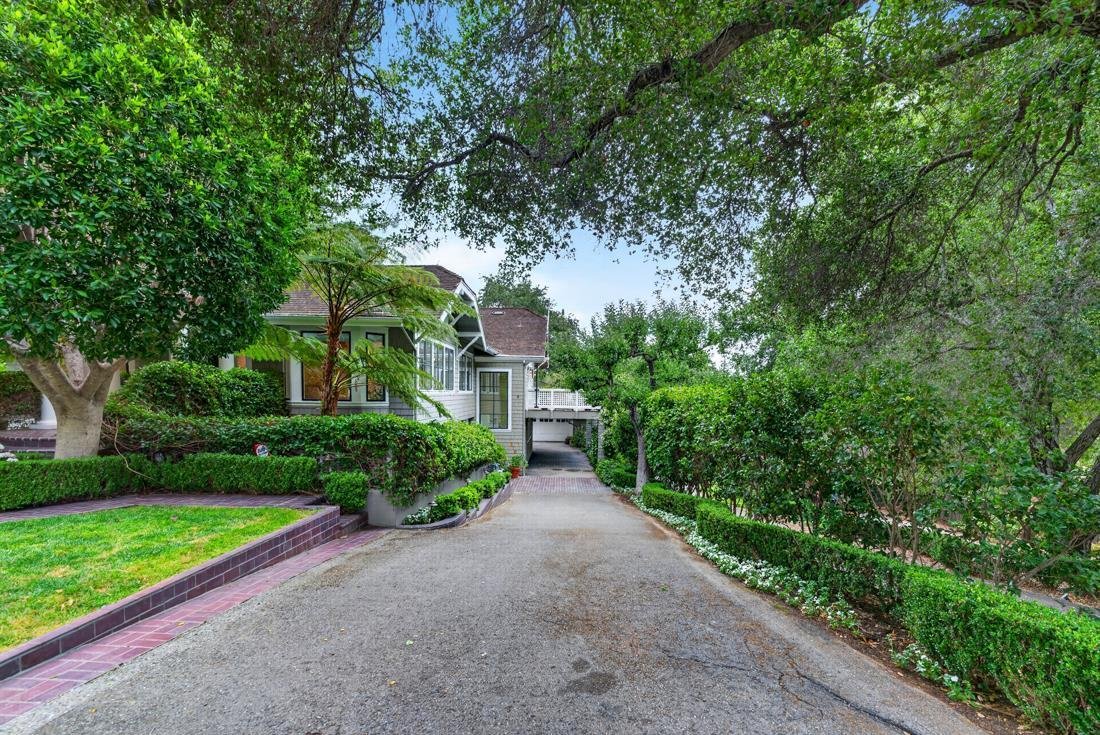 House in Los Gatos, California, United States 3 - 18232079