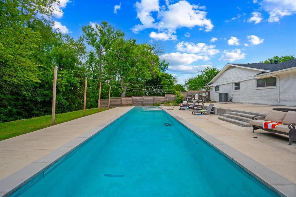 House in Garland, Texas, United States 5 - 18226806