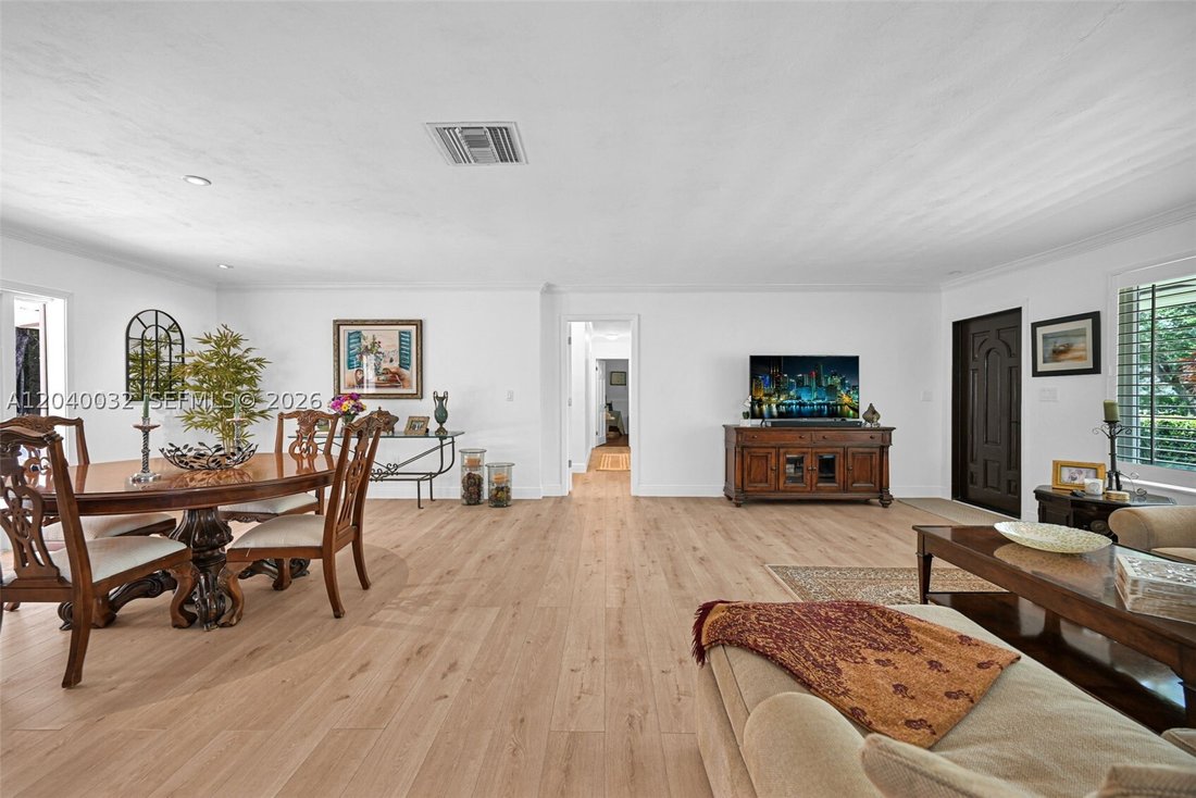 House in Miami, Florida, United States 5 - 18226318