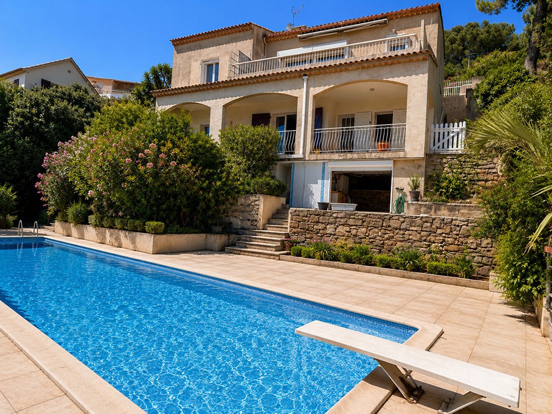 House in Village, Saint-Mandrier-sur-Mer, France 1 - 18230481