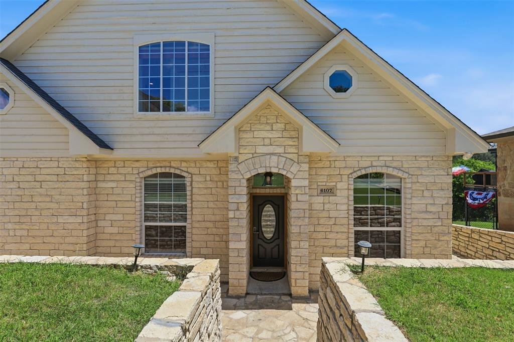 House in Granbury, Texas, United States 4 - 18230220
