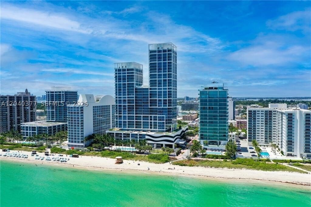 Condo in Miami Beach, Florida, United States 3 - 18226378