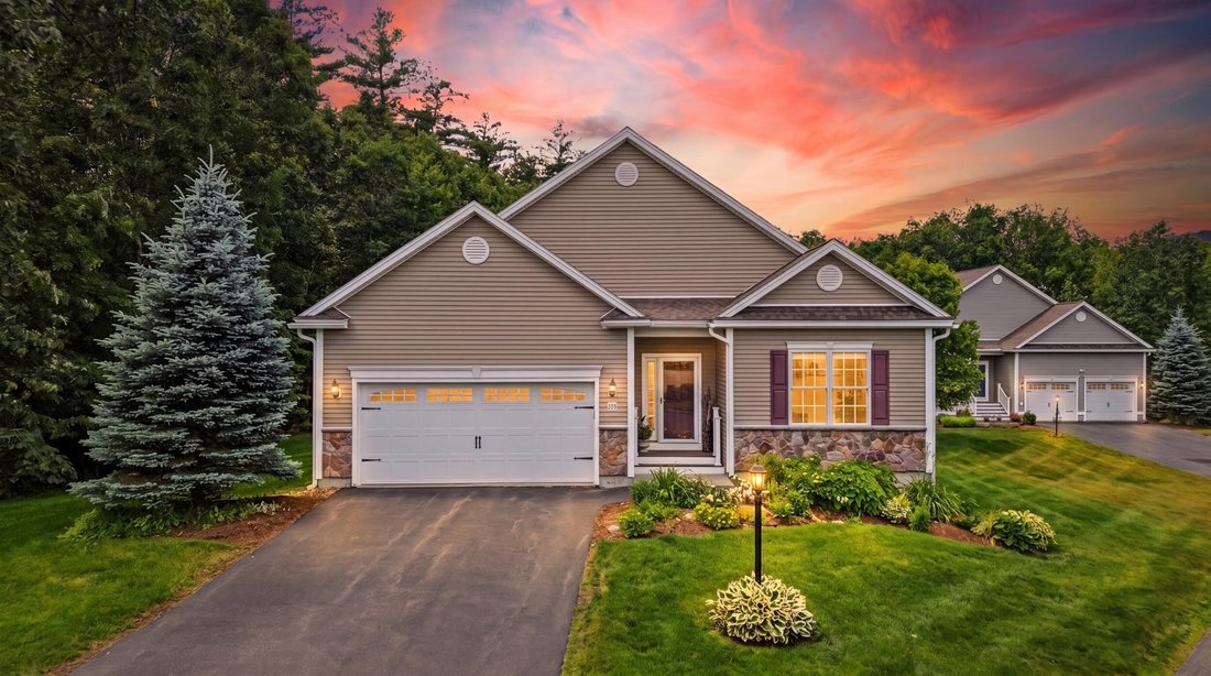 Condo in Londonderry, New Hampshire, United States 1 - 18075961