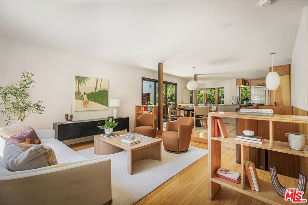 House in Los Angeles, California, United States 3 - 18225153