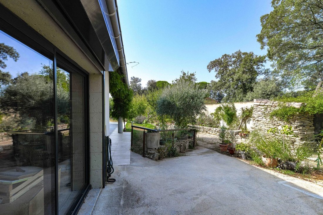 House in Uzès, Occitania, France 4 - 18224085