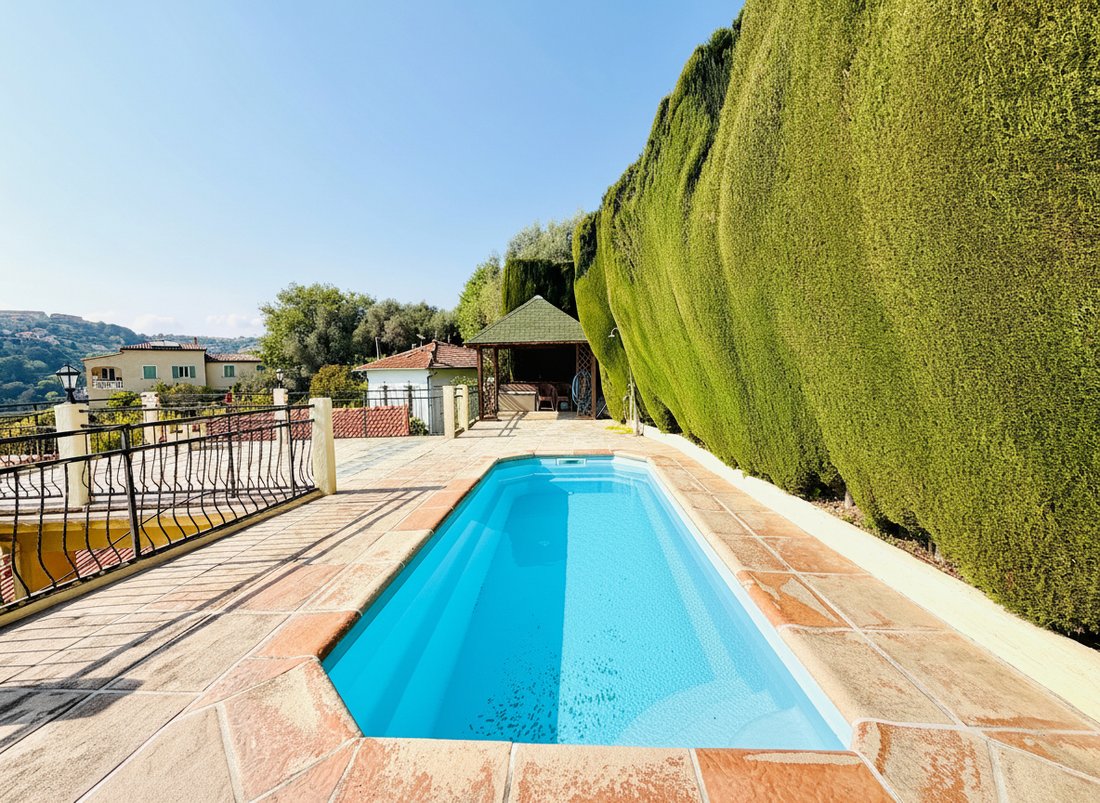 Villa in La Madeleine, Nice, France 1 - 18224428