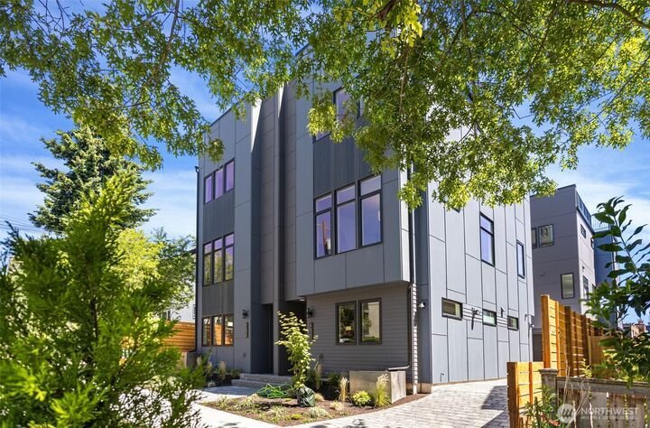 House in Seattle, Washington, United States 2 - 18229534