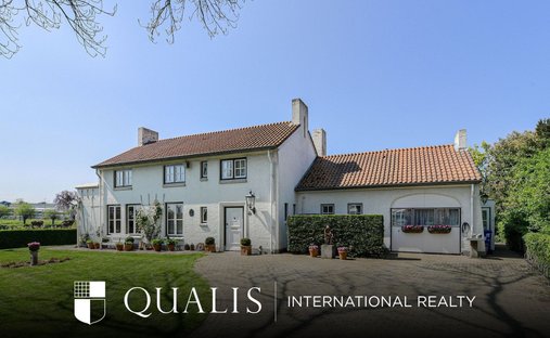 Villa in Geertruidenberg, North Brabant, Netherlands 1