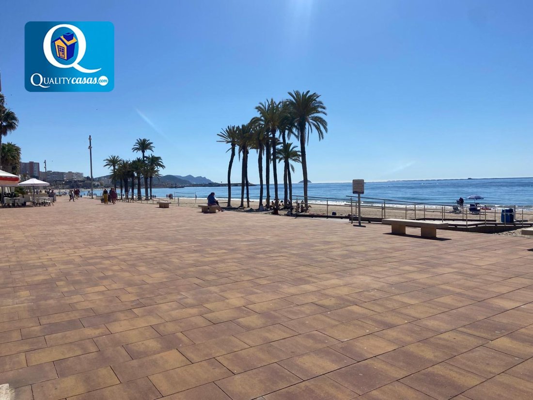 Apartment in la Vila Joiosa / Villajoyosa, Valencian Community, Spain 2 - 18227249