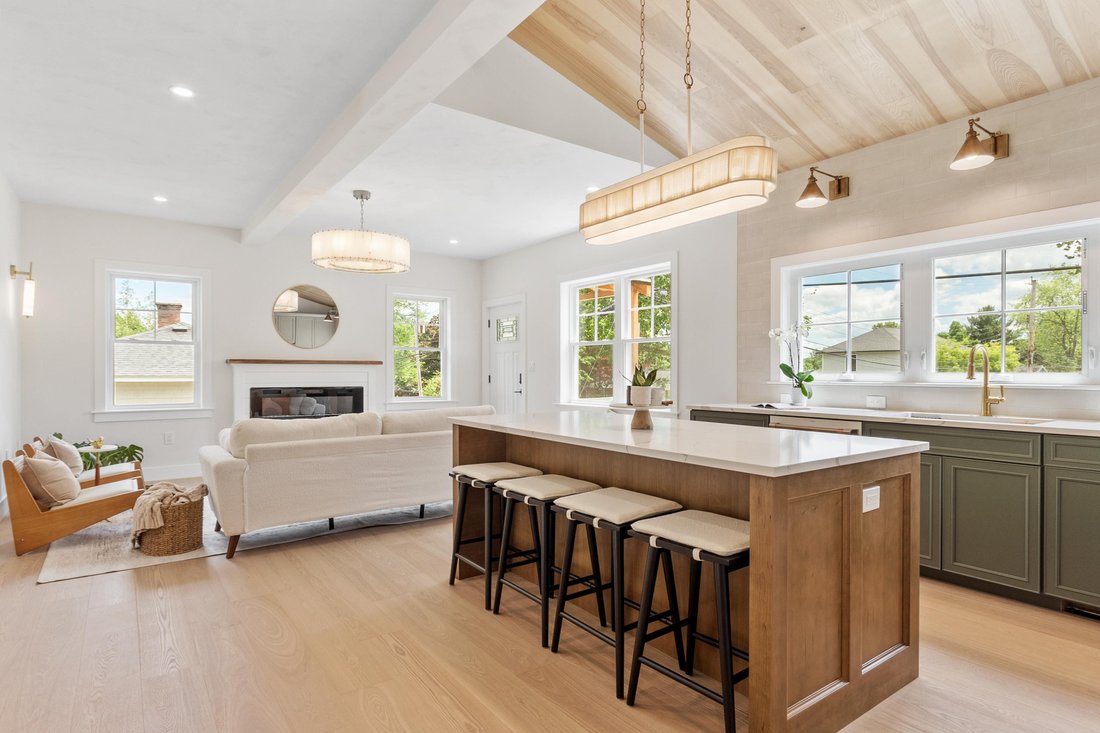 House in Bedford, Massachusetts, United States 4 - 18224065