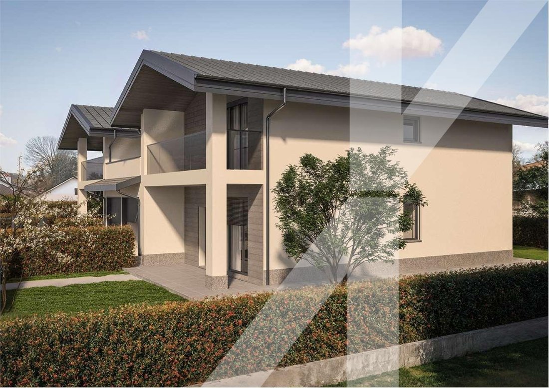 Villa in Casnate con Bernate, Lombardy, Italy 3 - 18229828