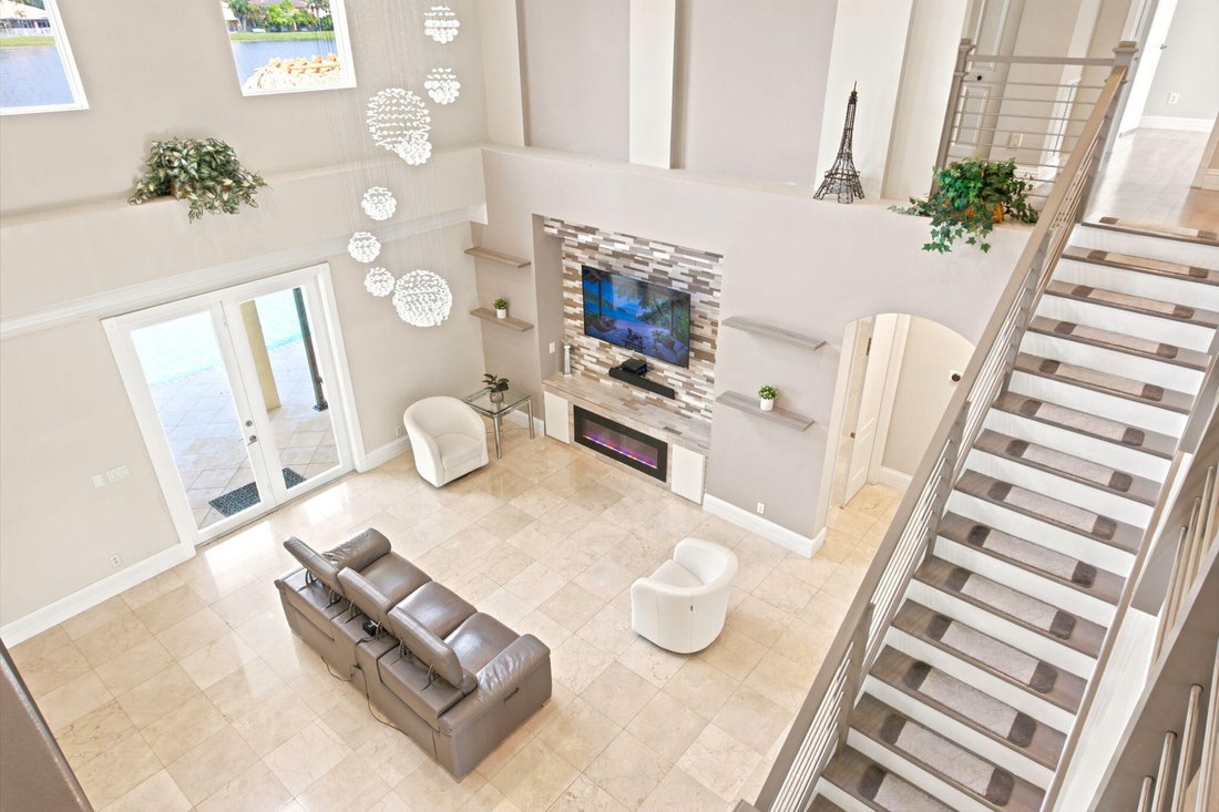 House in Weston, Florida, United States 4 - 18229899