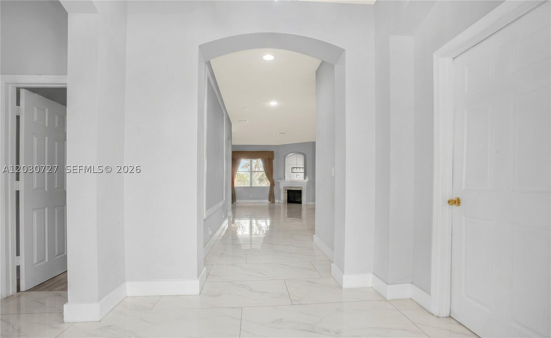 House in Weston, Florida, United States 2 - 18108931