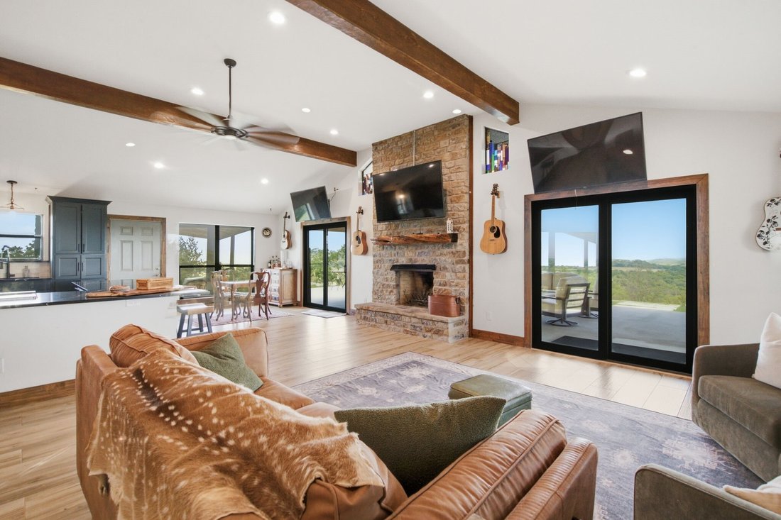 House in Stephenville, Texas, United States 4 - 18226801