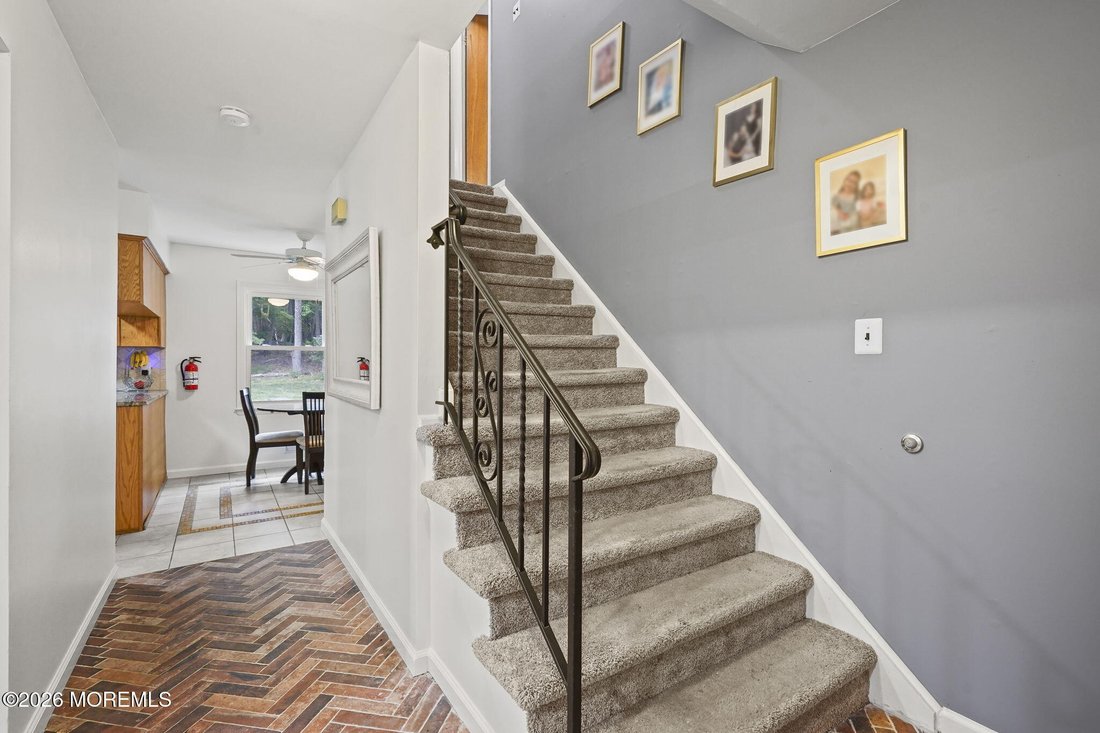 House in Freehold Township, New Jersey, United States 4 - 18226261