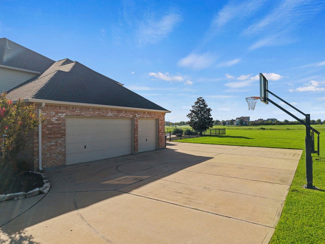 House in Katy, Texas, United States 3 - 16508196