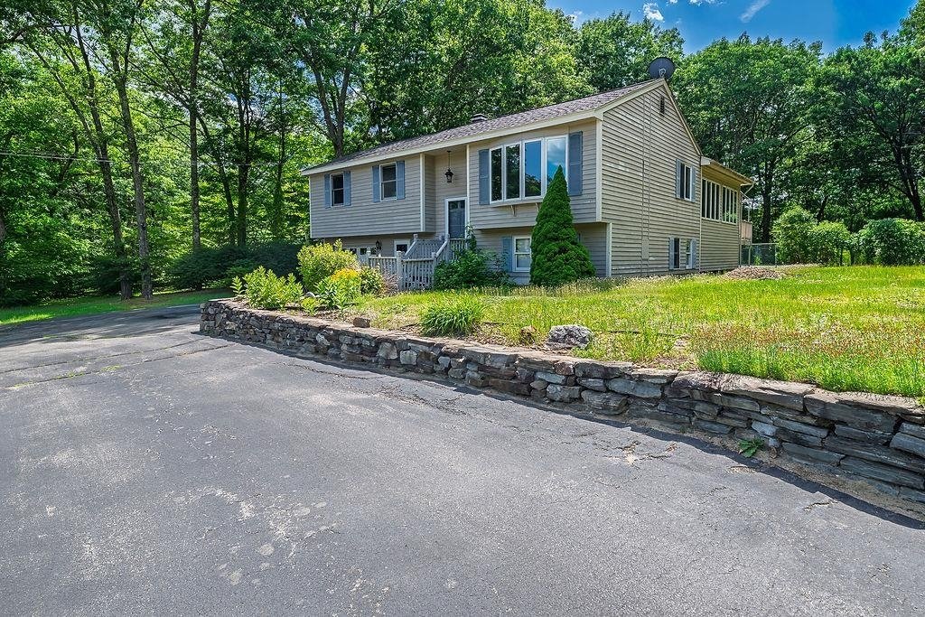 House in Londonderry, New Hampshire, United States 2 - 18230552