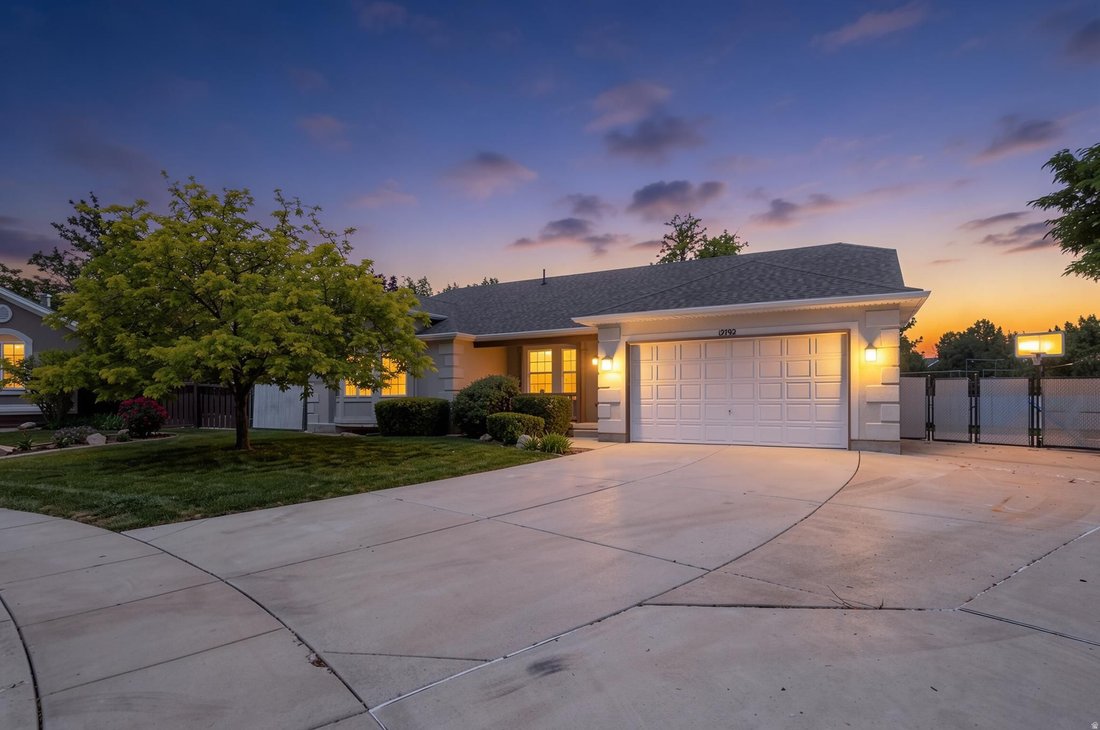 House in Riverton, Utah, United States 1 - 18233661