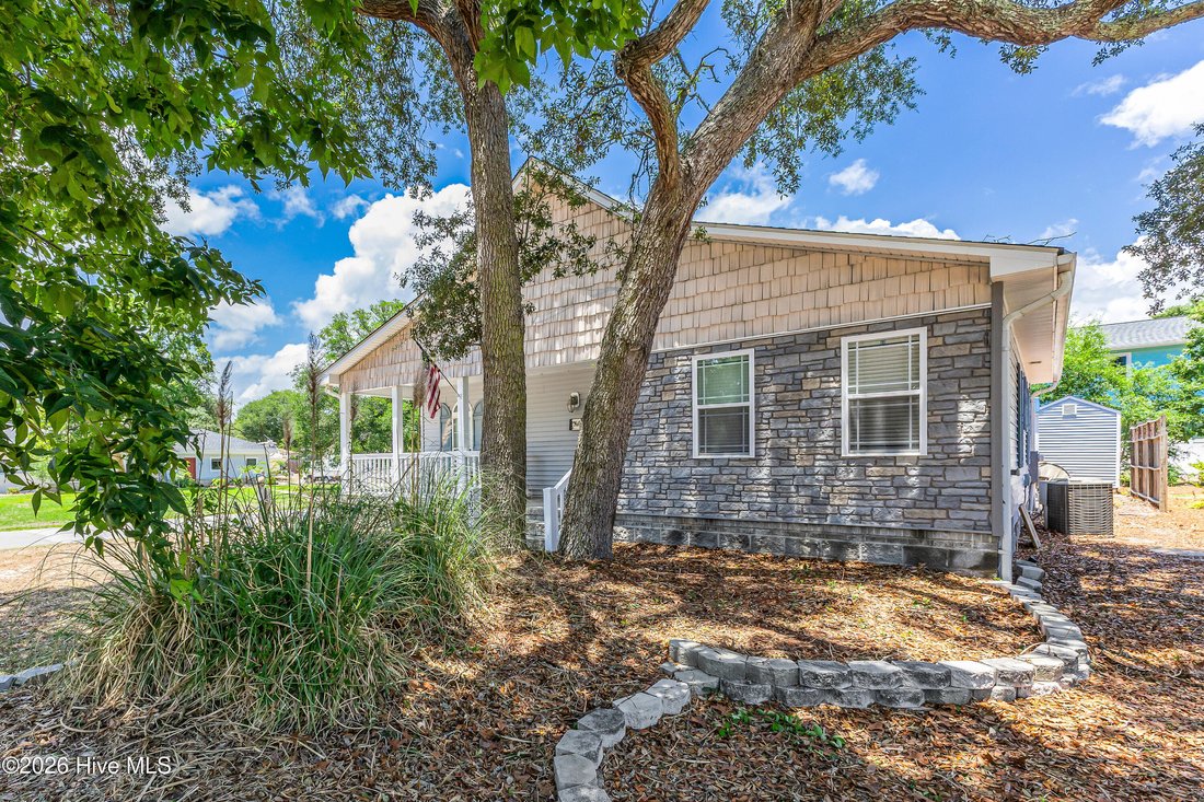 House in Oak Island, North Carolina, United States 3 - 18225485