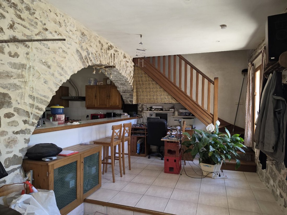Estate in Saint-Martin-de-Londres, Occitania, France 5 - 18226116