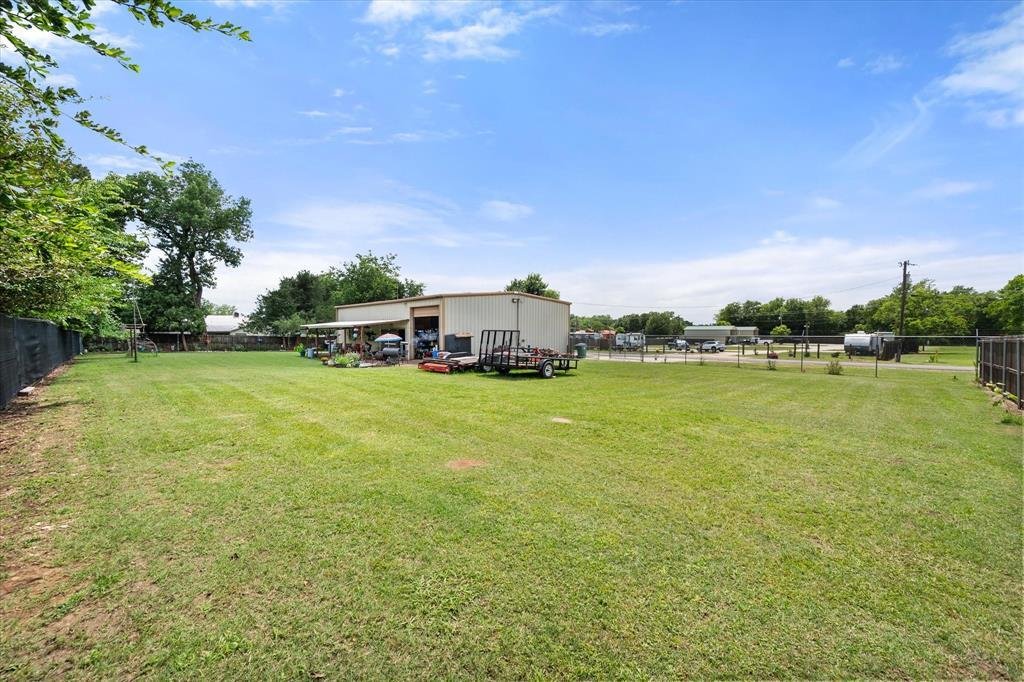 House in Fairfield, Texas, United States 2 - 18230217