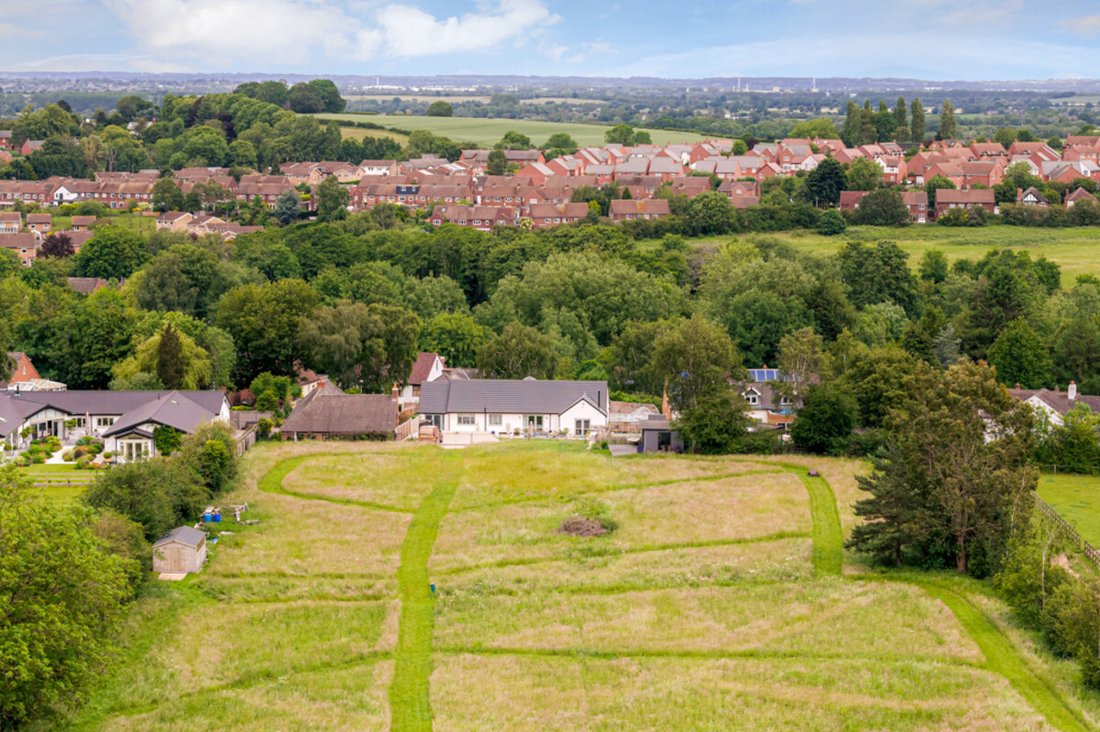 Bungalow in Repton, England 1 - 18229999