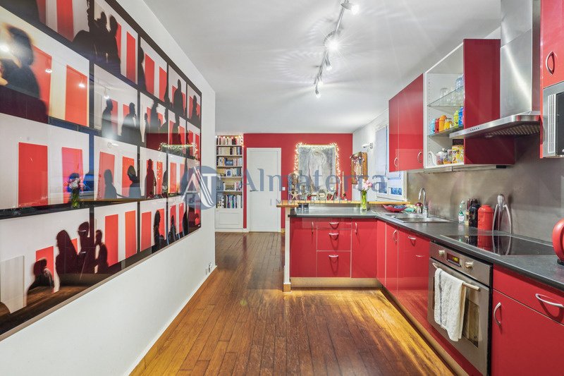 Apartment in Saint Philippe du Roule, Paris 8e Arrondissement, Paris 4 - 18226138