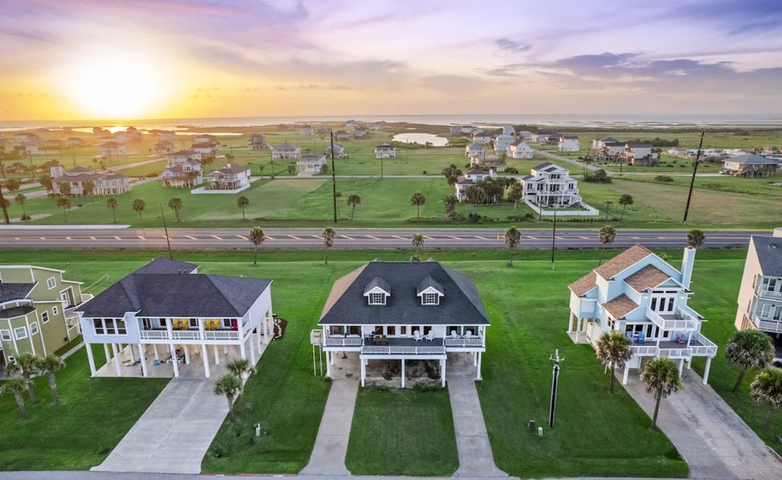 House in Galveston, Texas, United States 1 - 18232220