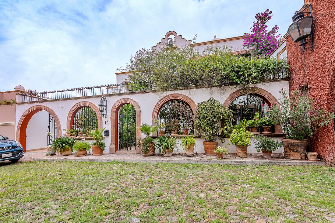 House in San Miguel de Allende, Guanajuato, Mexico 2 - 18230343