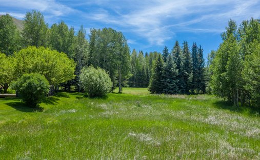 Land in Sun Valley, Idaho, United States 1