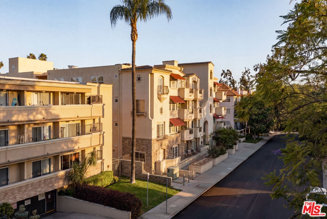 Condominio a Los Angeles, California, Stati Uniti 1 - 18232570