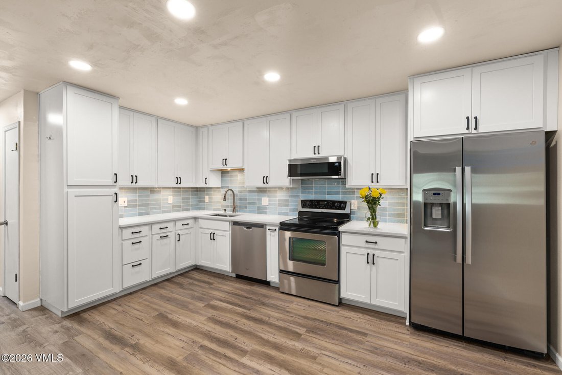 Condo in Avon, Colorado, United States 1 - 18230580
