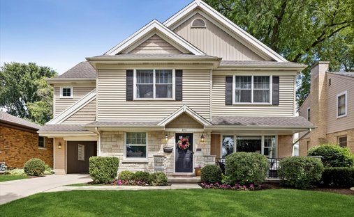 House in Elmhurst, Illinois, United States 1